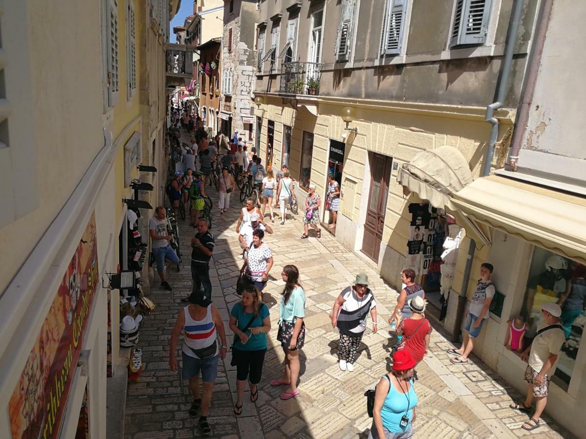 Decumanus * Porec